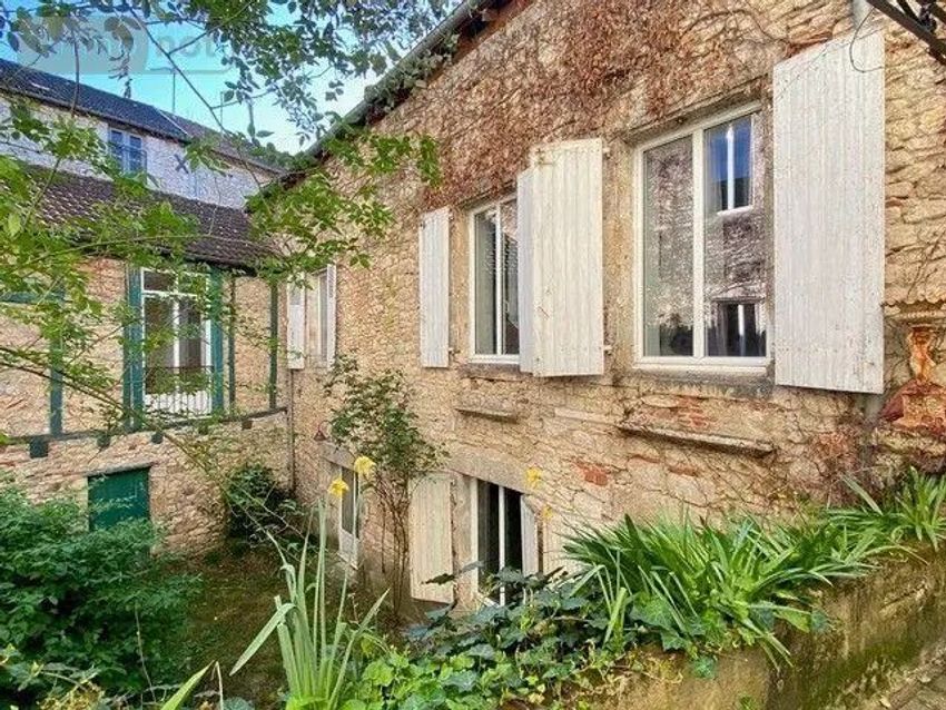 Image Façade à  maison individuelle de Souillac