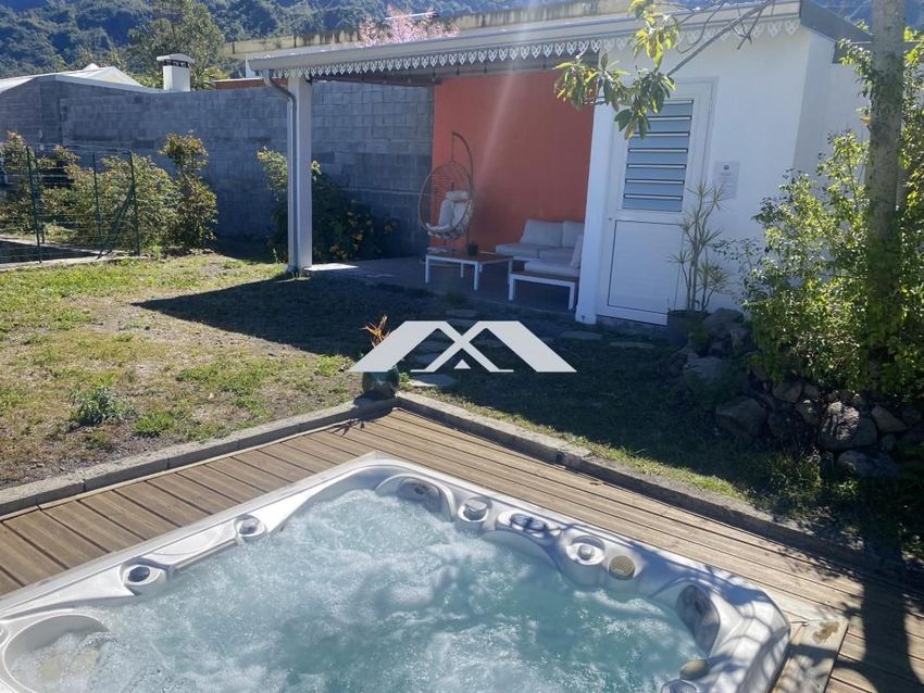 Image Piscine à  maison individuelle de Cilaos
