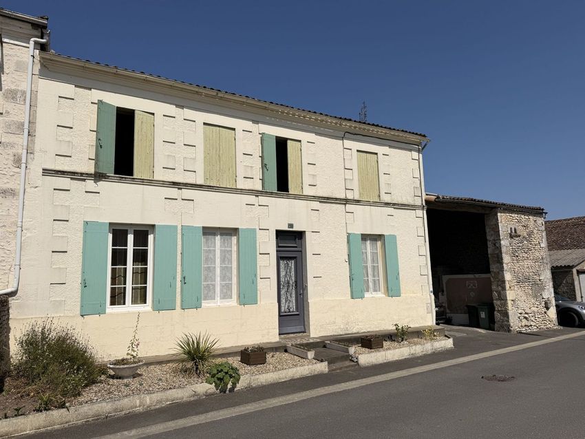 Image Vue à  maison individuelle de Grézac
