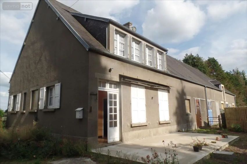 Image Façade à  maison individuelle de Ponts