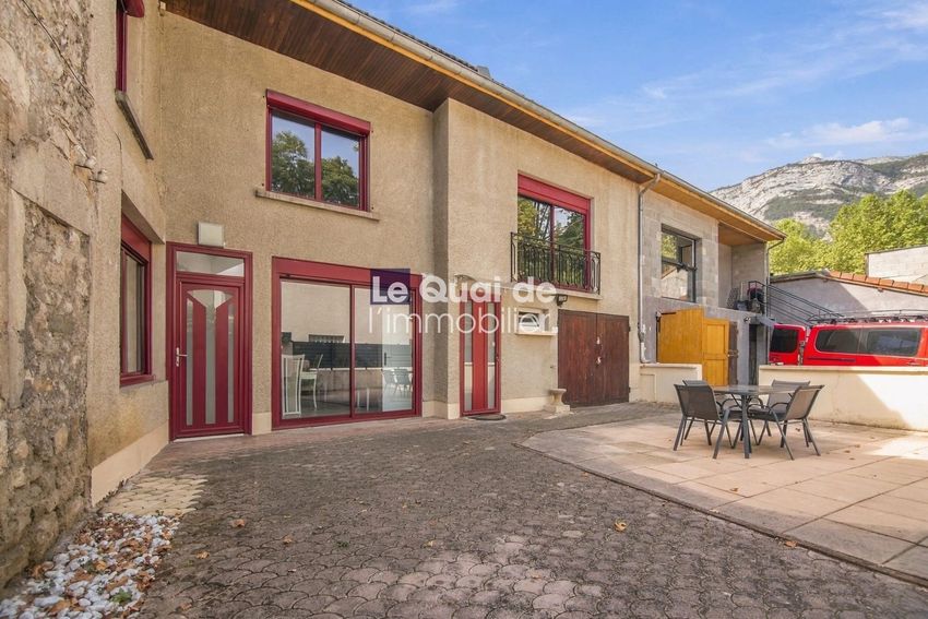 Image Façade à  maison individuelle de Varces-Allières-et-Risset