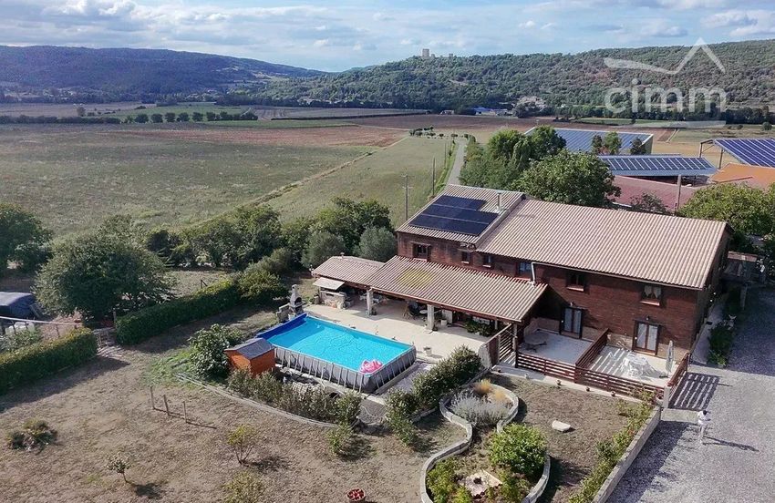 Image Piscine à  maison de maître de Puivert