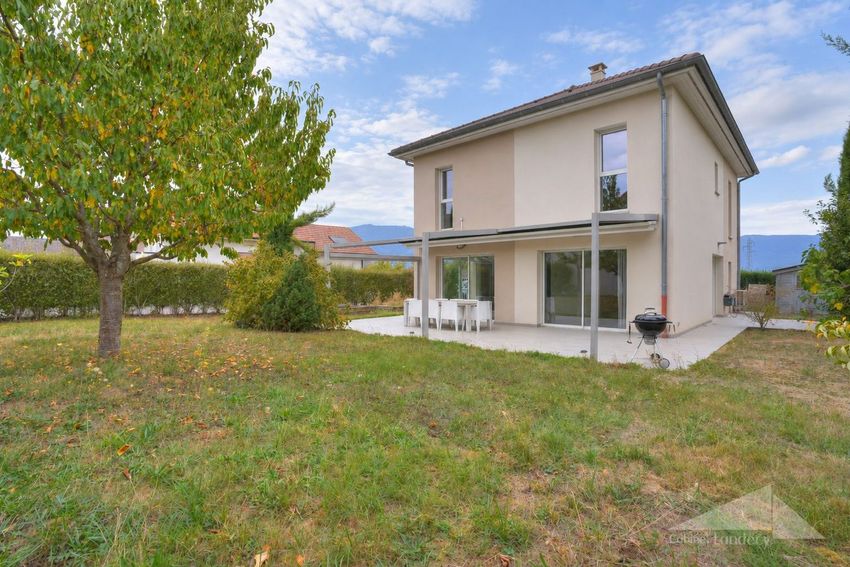 Image Façade à  maison individuelle de Valleiry