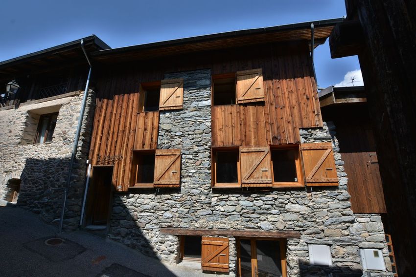 Image Façade à  maison individuelle de Courchevel