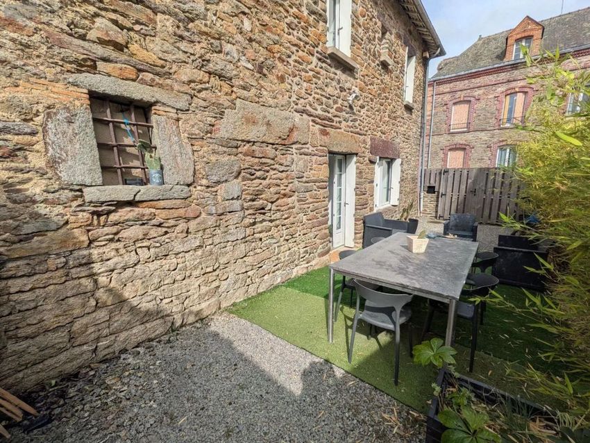 Image Façade à  maison individuelle de Guichen