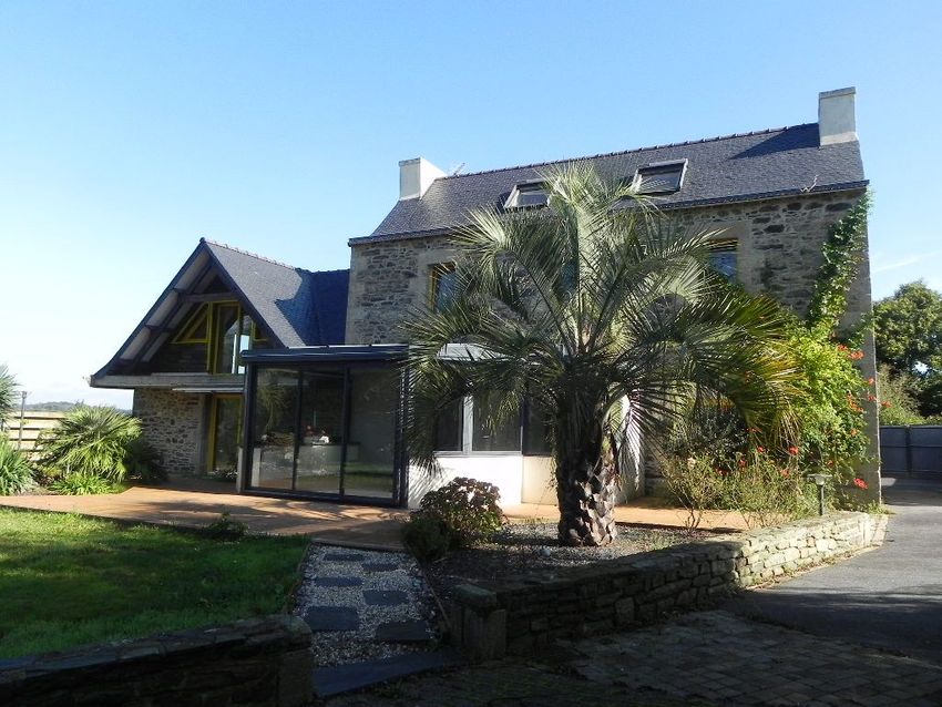 Image Façade à  maison individuelle de Sainte-Sève