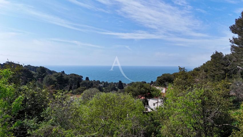 Image Vue à terrain de Sète