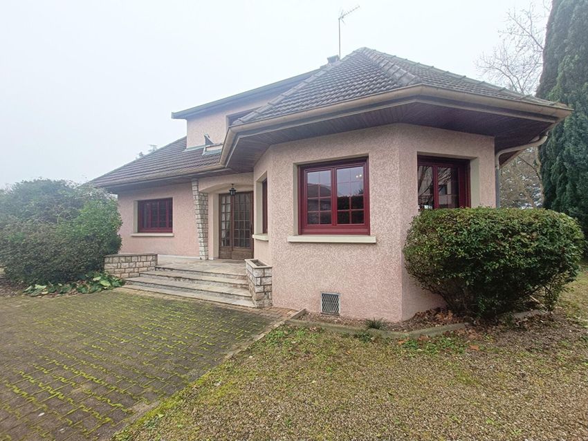 Image Façade à  maison individuelle de Pont-de-Chéruy