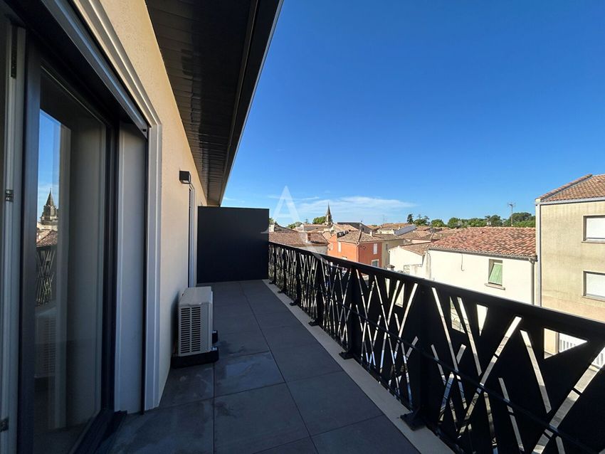Image Terrasse à appartement de Bezouce