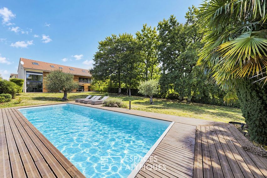 Image Piscine à  maison individuelle de Cély