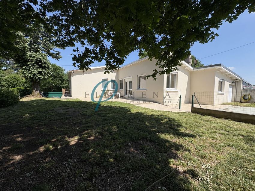 Image Façade à  maison individuelle de Sucé-sur-Erdre