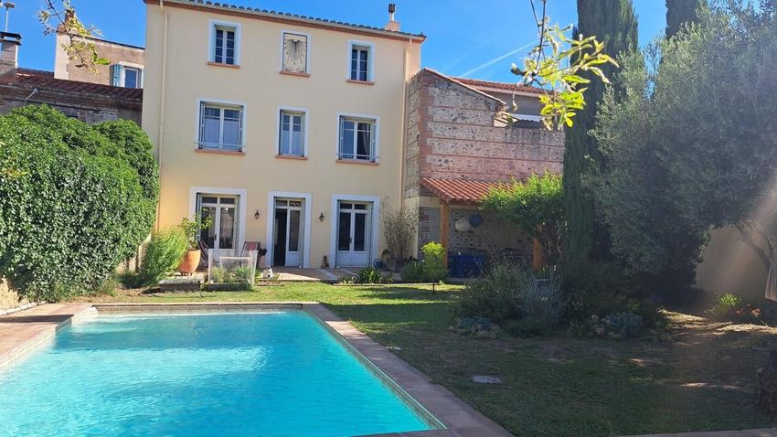Image Piscine à  propriété agricole de Millas