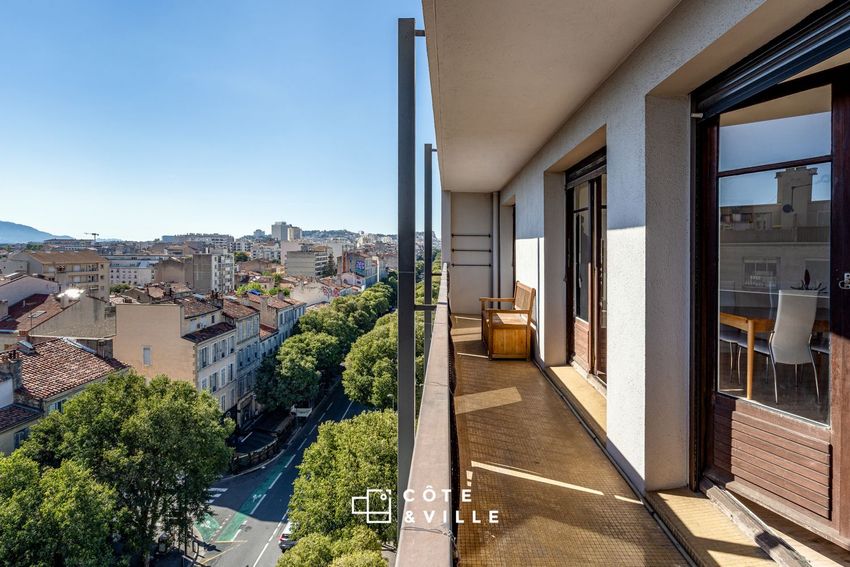Image Terrasse à appartement de Marseille 8e Arrondissement