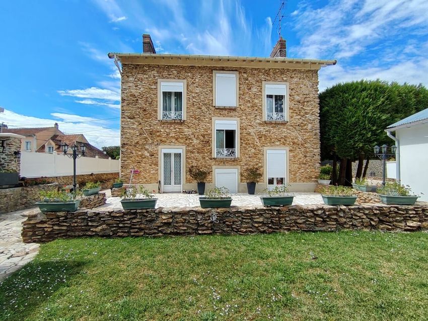 Image Façade à  maison individuelle de Ozouer-le-Voulgis