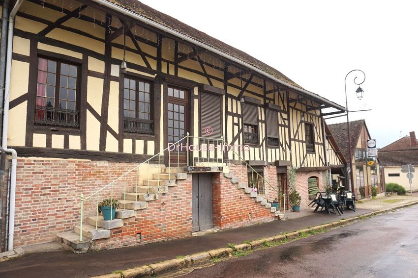 Image Façade à  maison jumelée de Montiéramey