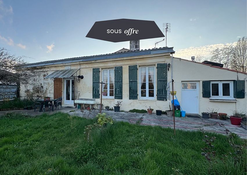 Image Façade à  maison mitoyenne de Rochefort