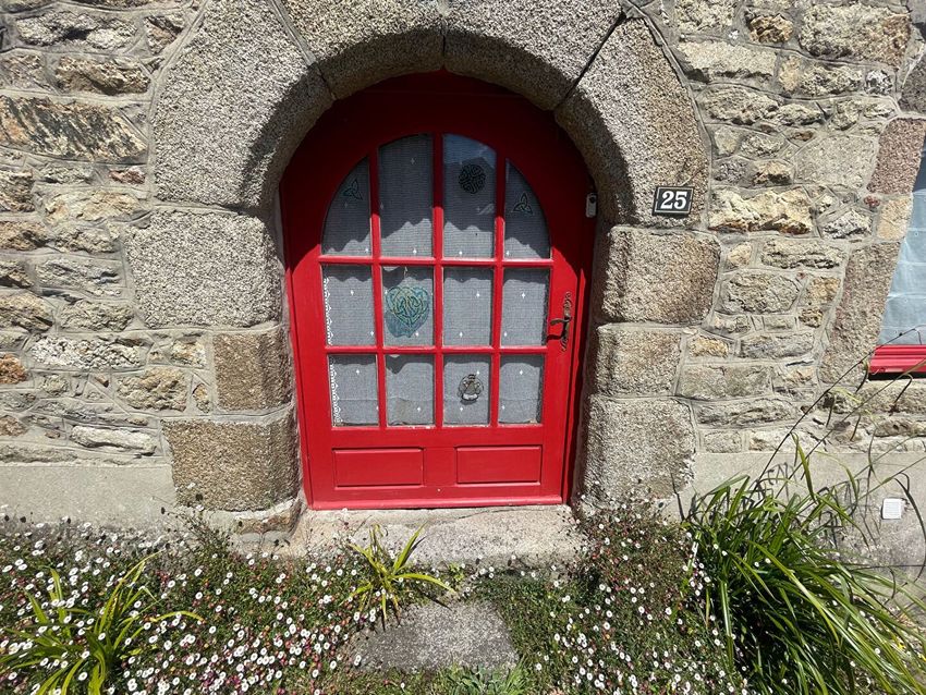 Image Façade à  maison individuelle de Saint-Pol-de-Léon