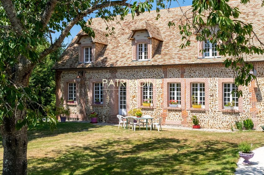Image Façade à  maison individuelle de Rugles