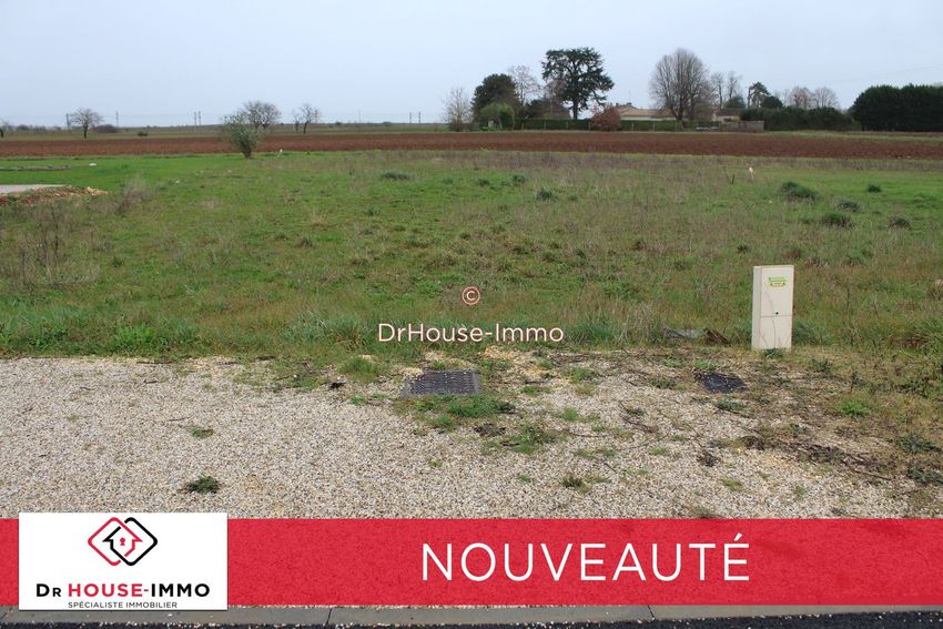 Image de terrain à Roullet-Saint-Estèphe