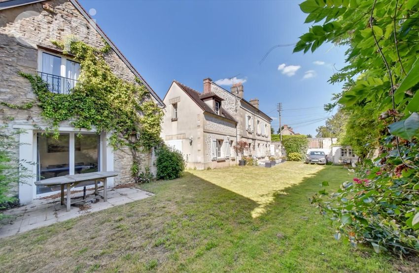 Image Façade à  propriété agricole de Apremont