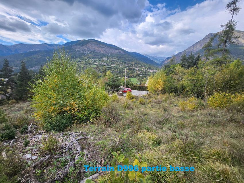 Image Vue à terrain de Colmars