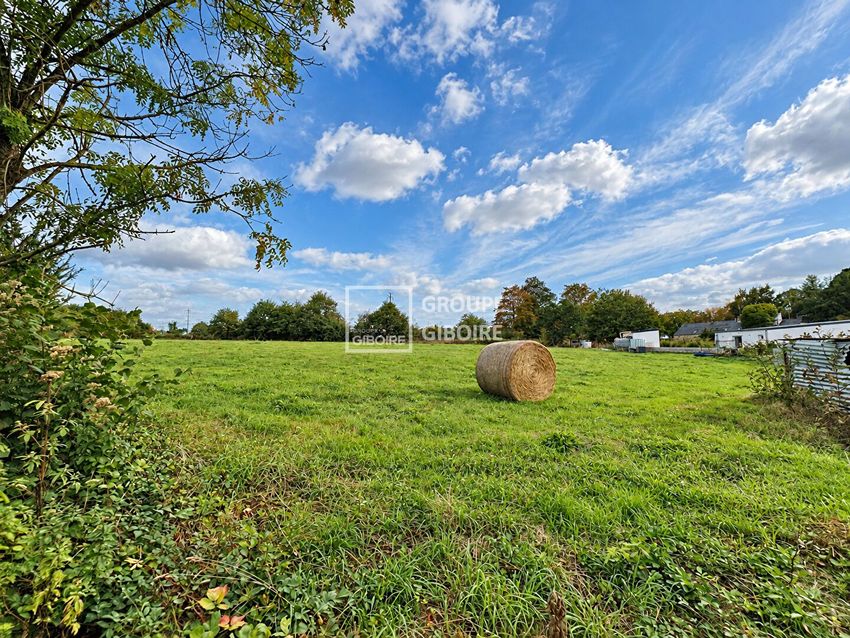 Image de terrain à Saint-Guyomard