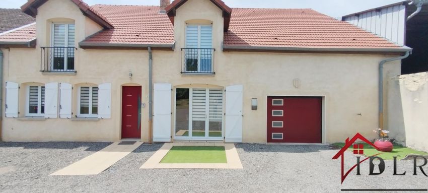 Image Façade à  maison de village de Val-de-Meuse