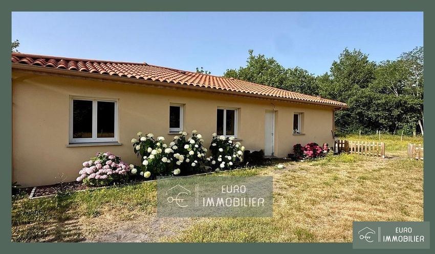 Image Façade à  maison individuelle de Sore
