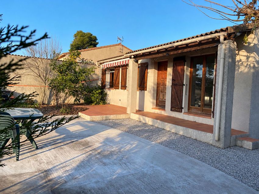 Image Façade à  maison individuelle de Istres
