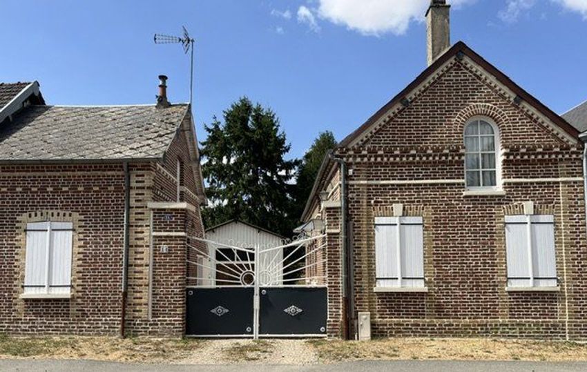 Image Façade à  propriété agricole de Saint-Clair-sur-Epte