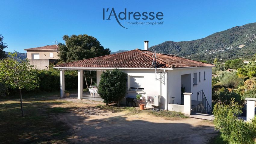 Image Façade à  maison individuelle de Ajaccio