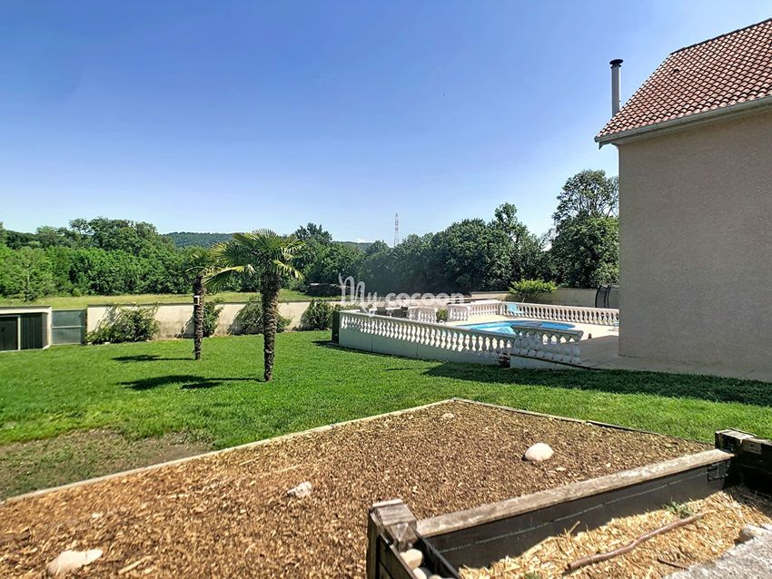 Image Piscine à  maison individuelle de Saint-Vulbas