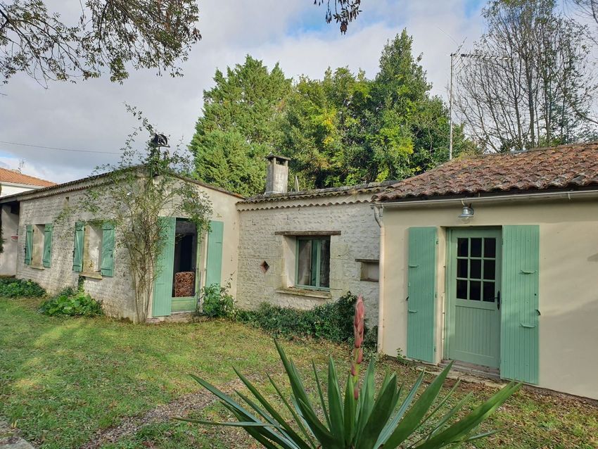 Image Façade à  maison individuelle de Barzan