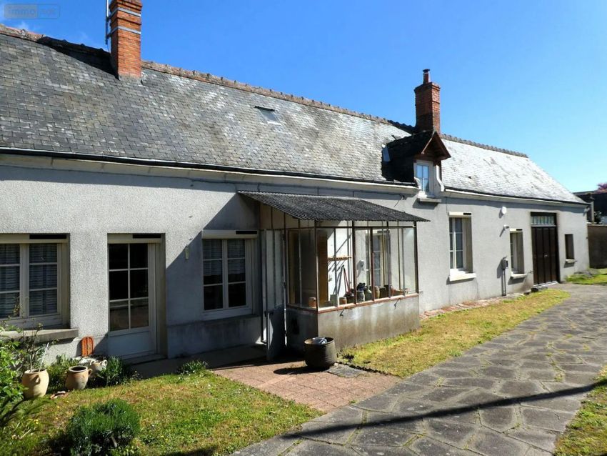 Image Façade à  maison mitoyenne de Bléré