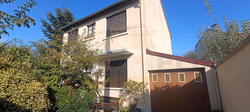 Image Façade à  maison individuelle de Bois-d'Arcy