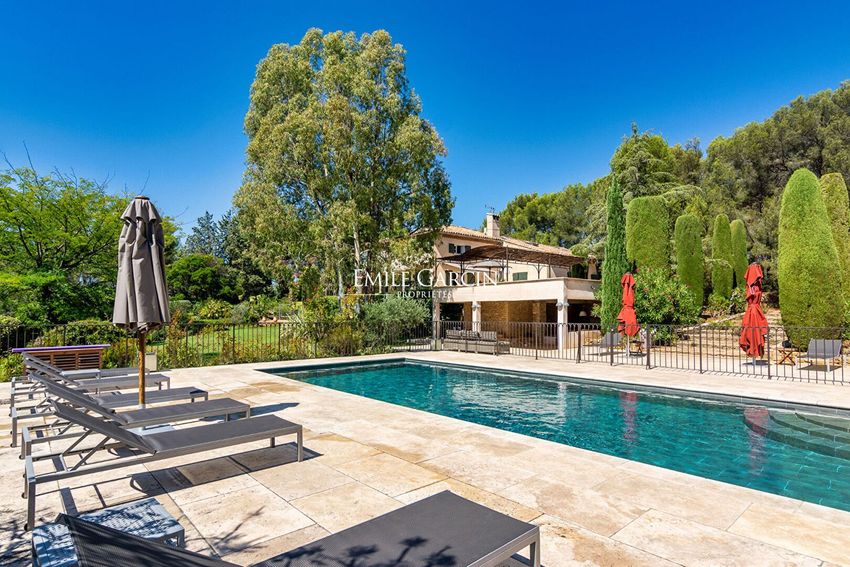 Image Piscine à  villa de La Ciotat