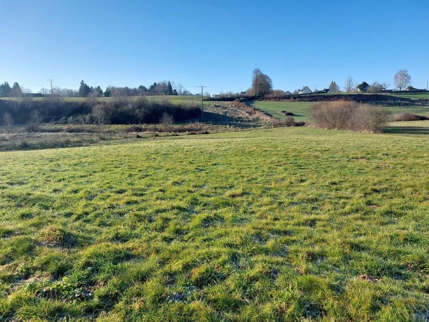 Image de terrain à Saint-Yrieix-la-Perche