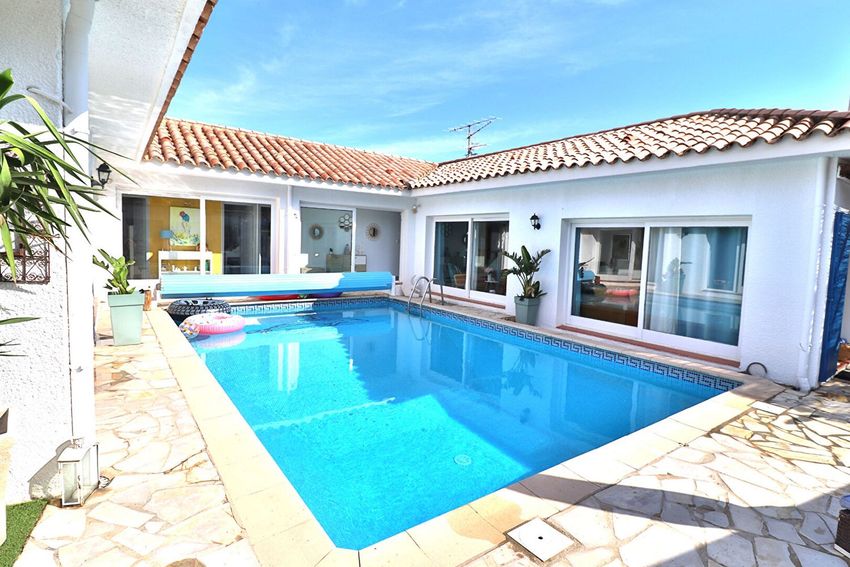 Image Piscine à  villa de Saint-Laurent-de-la-Salanque