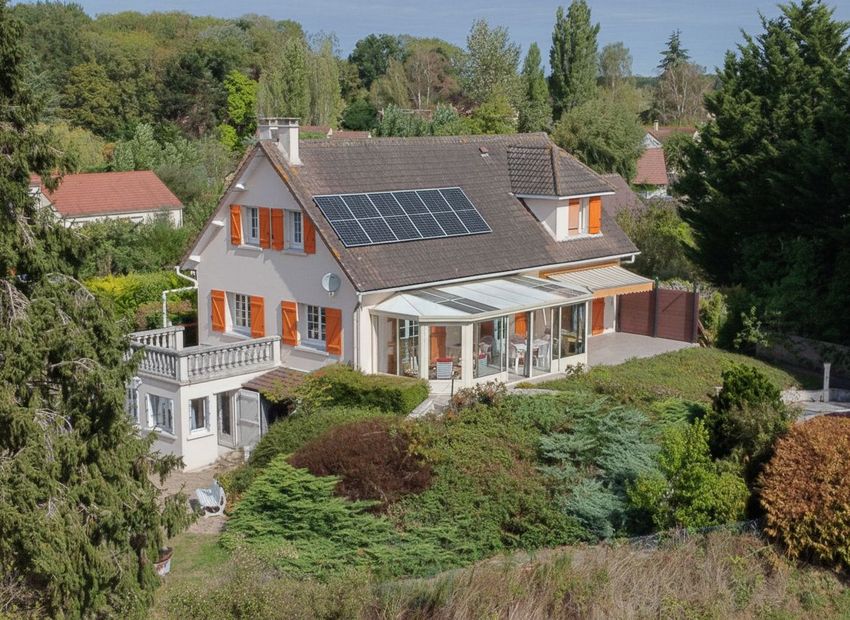 Image Façade à  maison individuelle de Hermeray