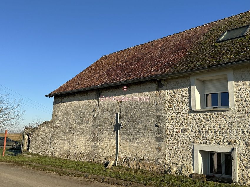 Image Façade à  villa de Nemours