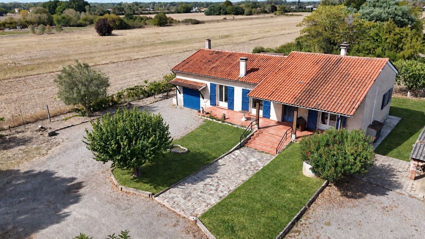 Image Façade à  maison individuelle de Saint-Jory