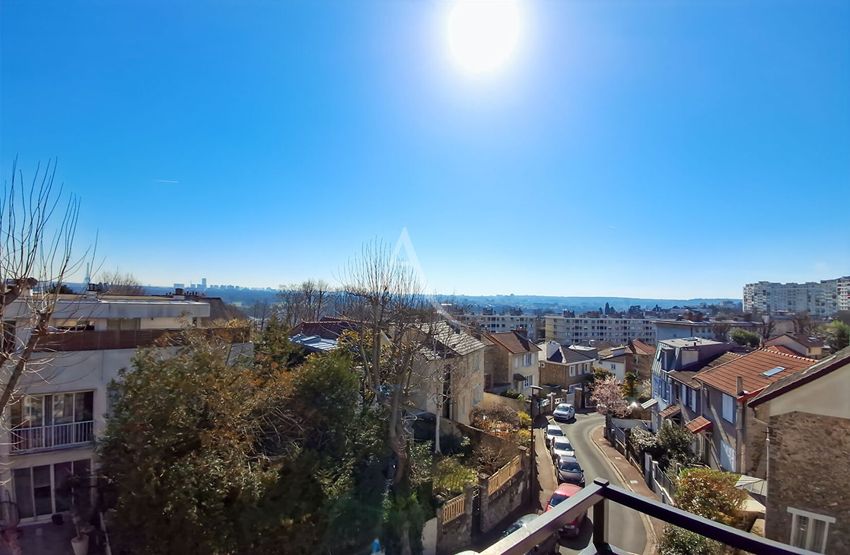 Image de  maison individuelle à Suresnes