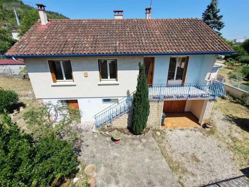 Image Façade à  maison individuelle de Miribel
