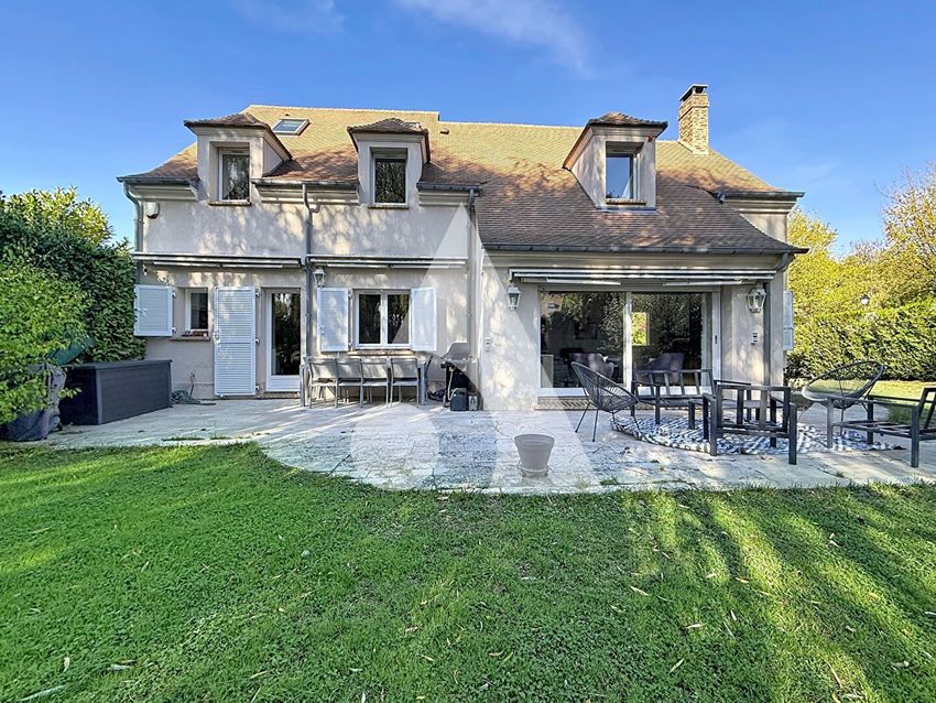 Image Façade à  maison individuelle de Feucherolles
