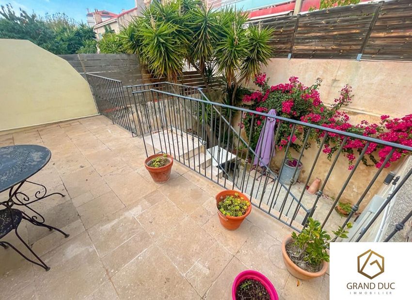 Image Terrasse à  maison individuelle de Marseille 1er Arrondissement
