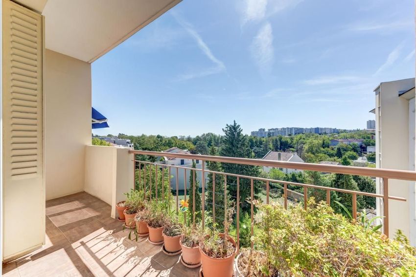 Image Terrasse à appartement de Caluire-et-Cuire