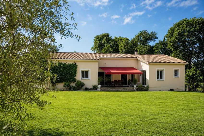 Image Façade à  maison individuelle de Baleyssagues