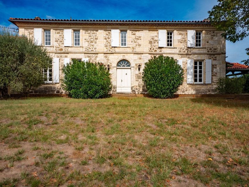 Image Façade à  ferme de Galgon