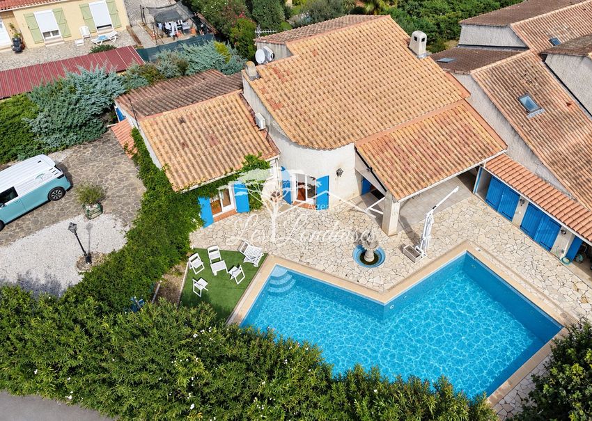 Image Piscine à  maison individuelle de La Londe-les-Maures
