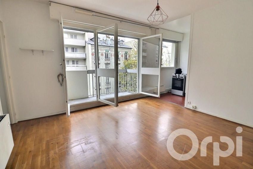 Image de studio à Buttes Chaumont